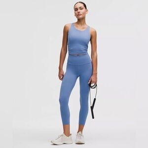 LULULEMON “Wunder Train High-Rise Tights with pockets 25” blue leggings